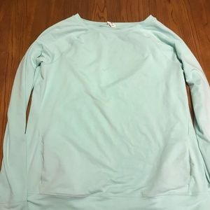 Under Armor XL Long Sleeve